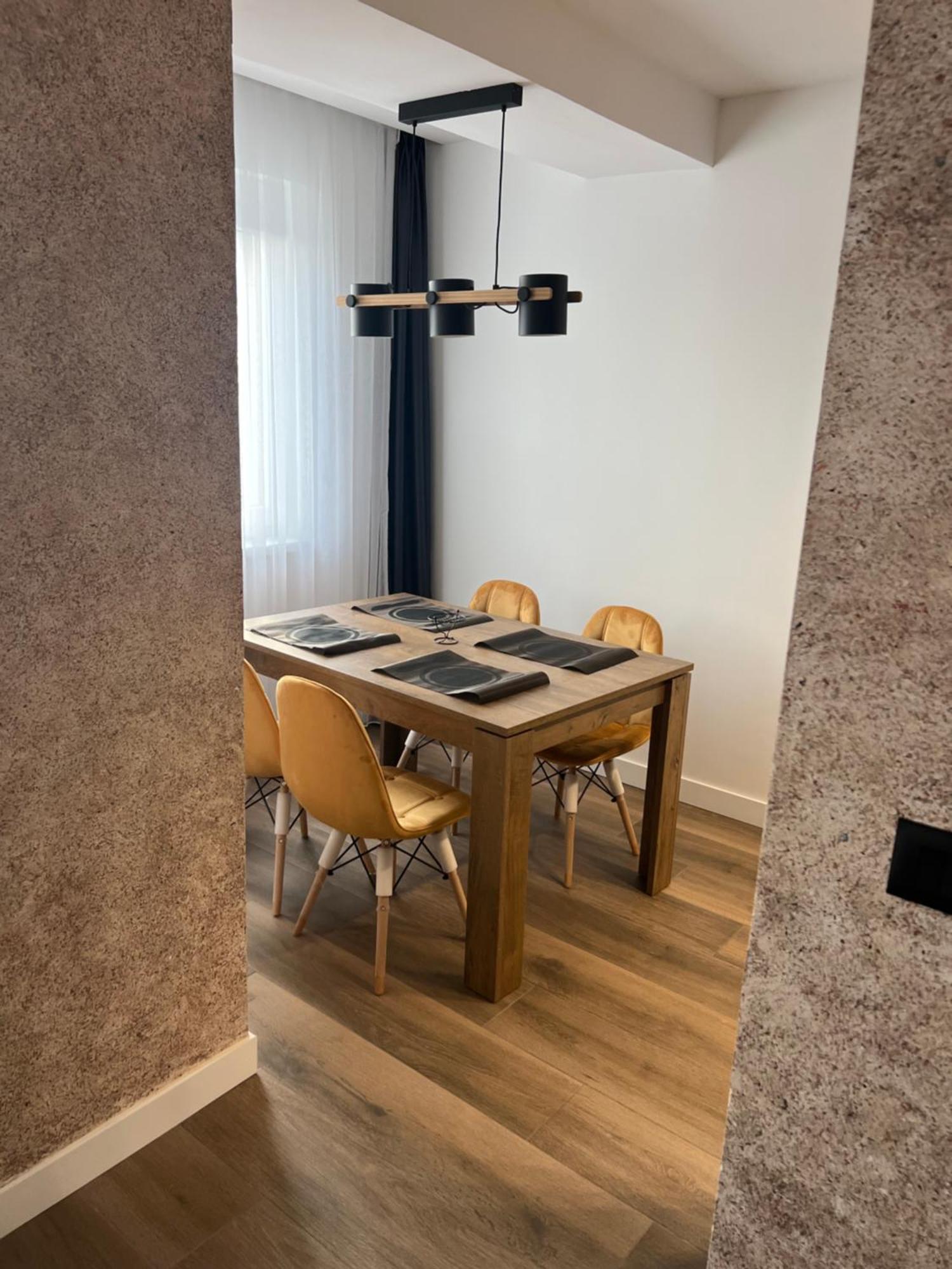 Froa Luxury Apartment Debar Eksteriør bilde