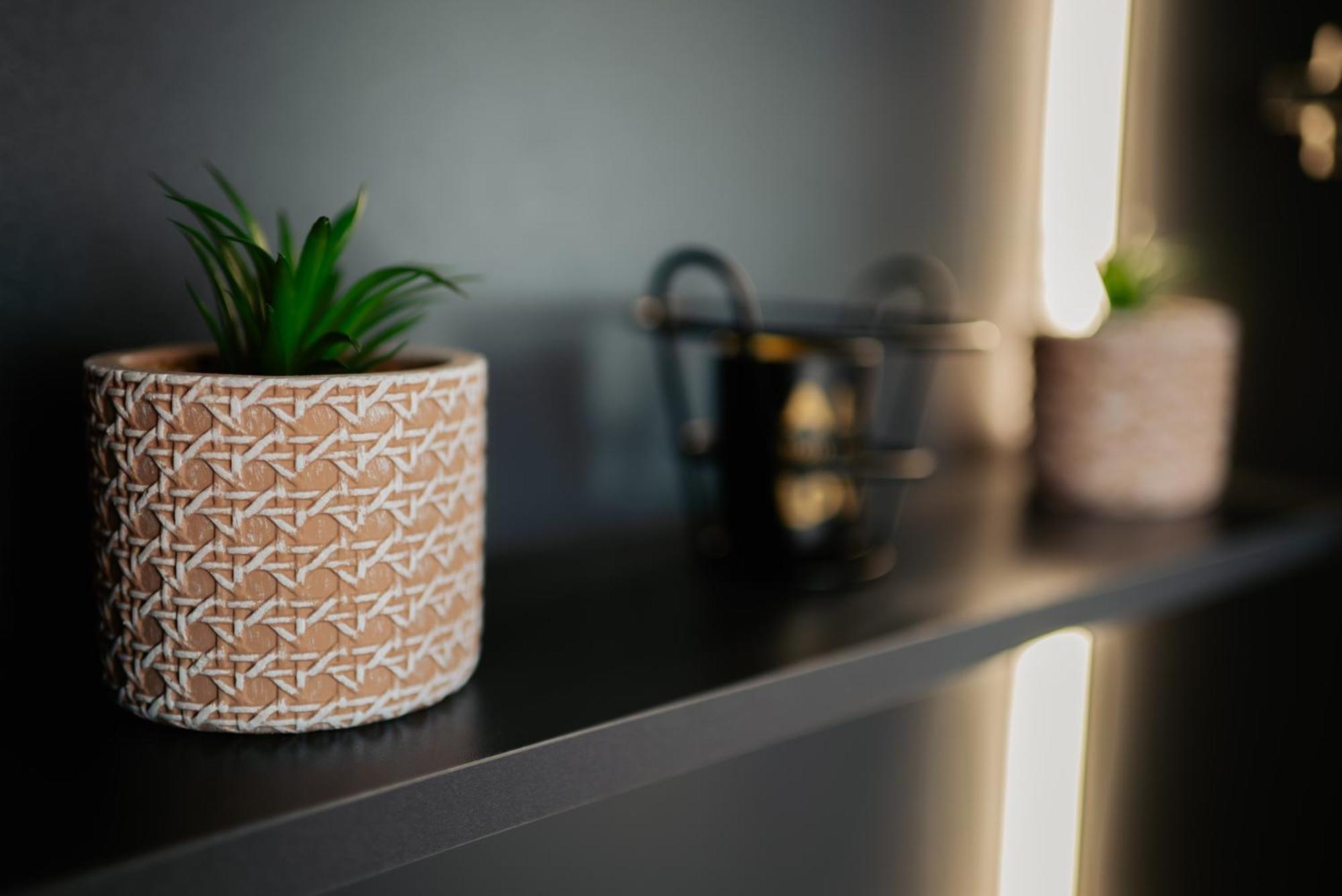 Froa Luxury Apartment Debar Eksteriør bilde