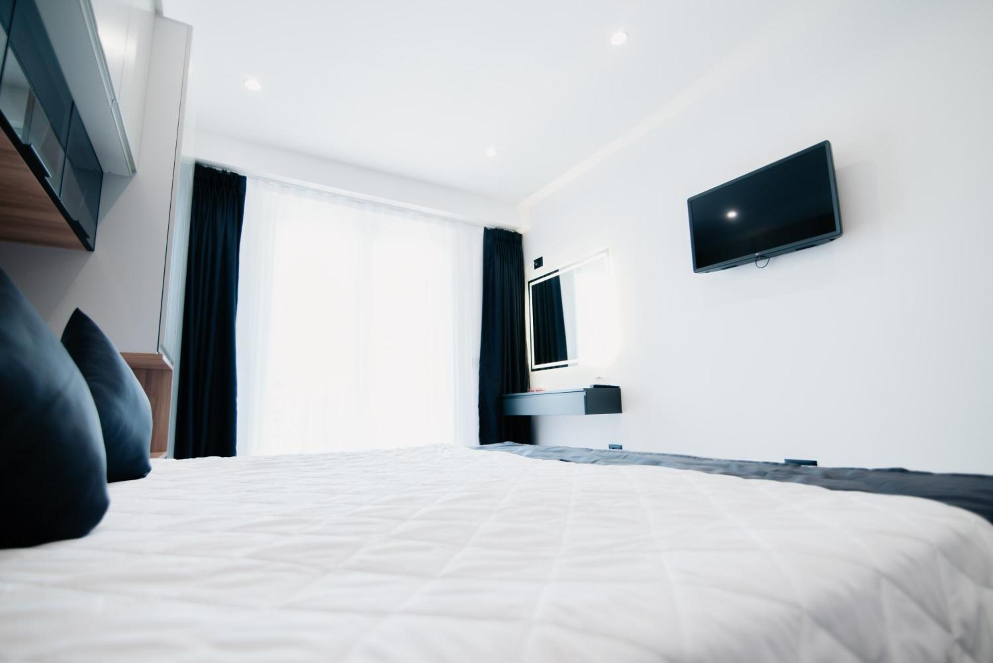 Froa Luxury Apartment Debar Eksteriør bilde